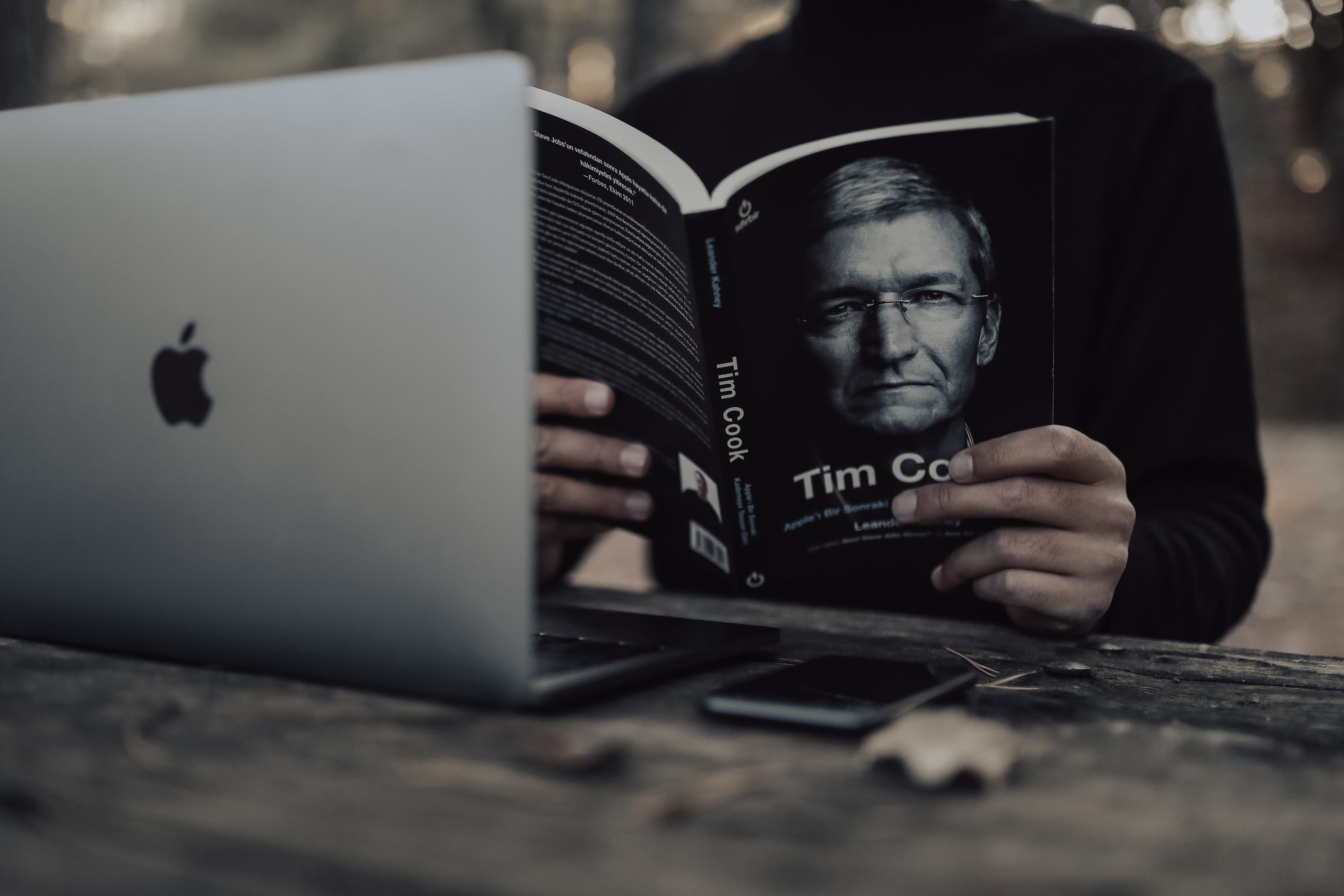 Tim cook biography